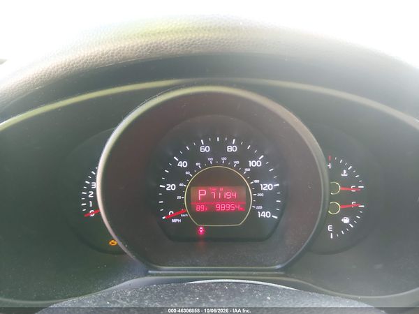 2017 KIA SOUL Base — I7