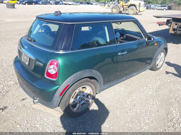 2013 MINI HARDTOP COOPER — I4