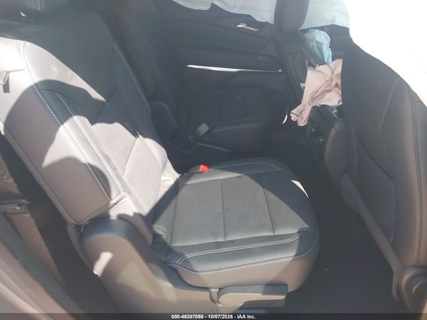 2026 CHEVROLET TRAVERSE FWD LT — I8