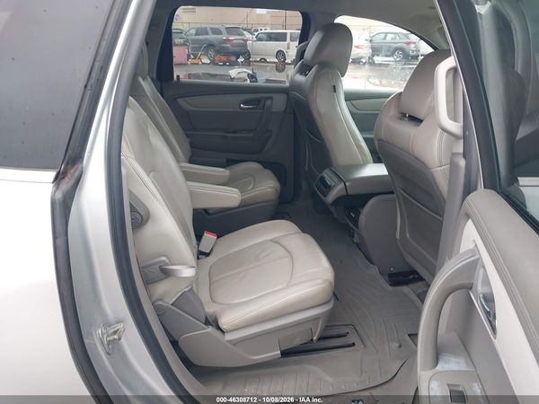 2014 CHEVROLET TRAVERSE 2LT — I8