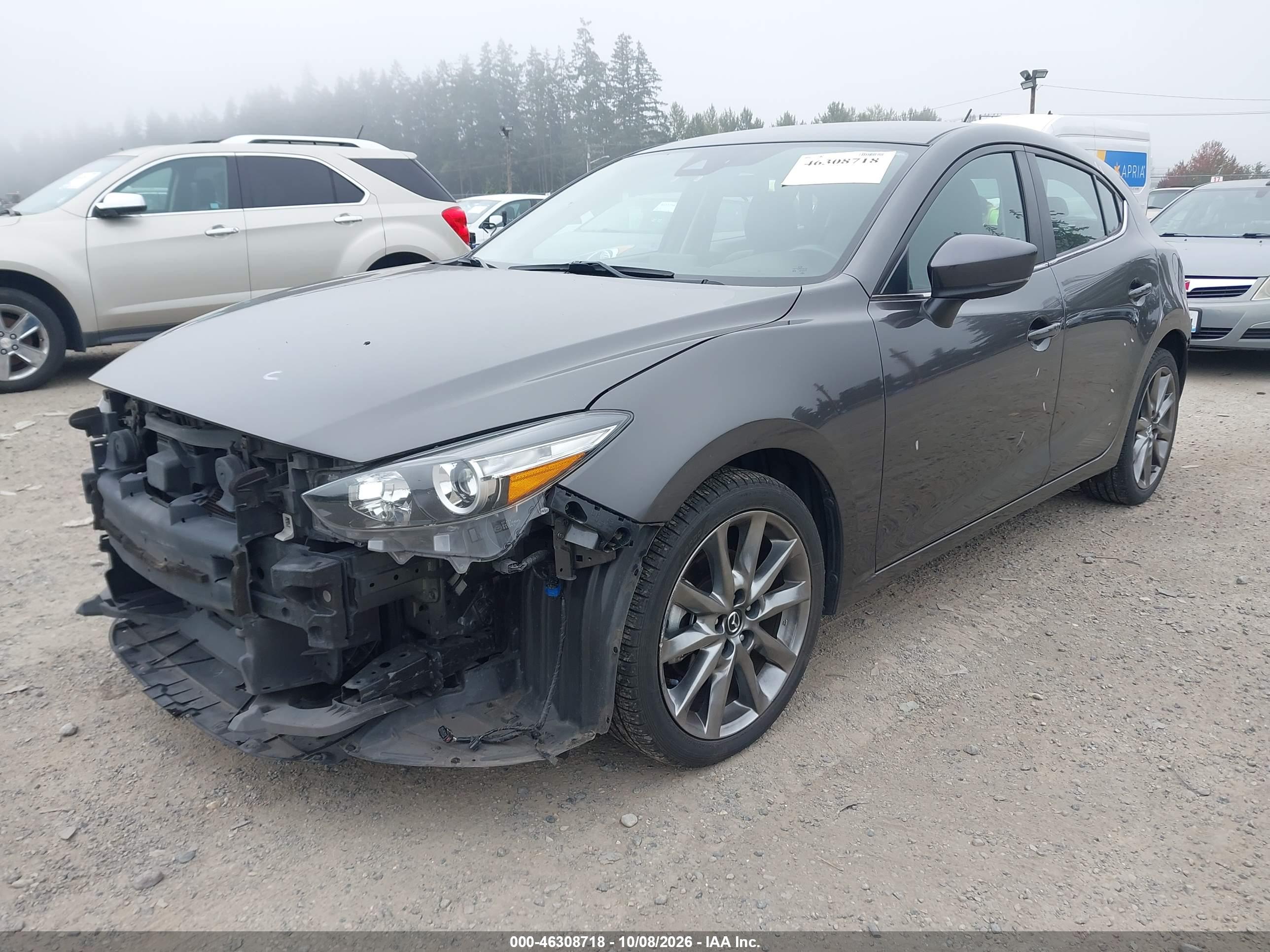 2018 MAZDA MAZDA3 TOURING — I2