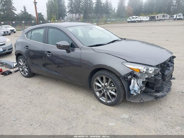 2018 MAZDA MAZDA3 TOURING — I1