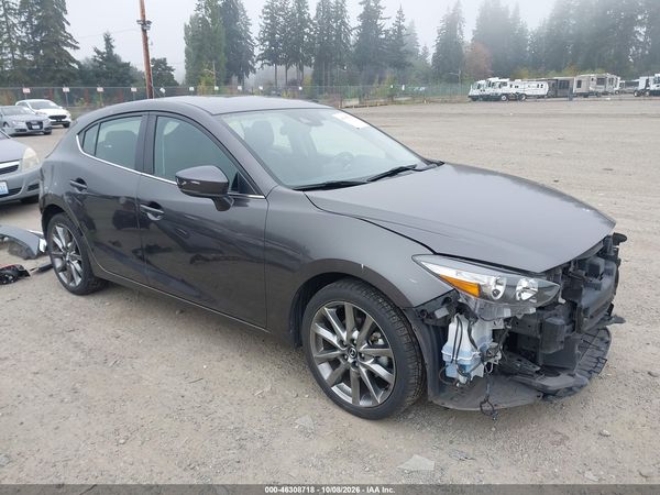 2018 MAZDA MAZDA3 TOURING — I6