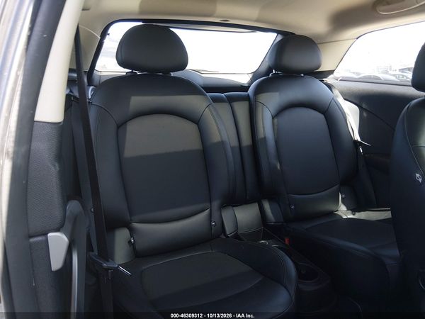 2015 MINI PACEMAN COOPER — I8