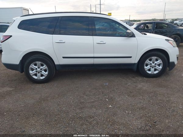 2013 CHEVROLET TRAVERSE LS — I116