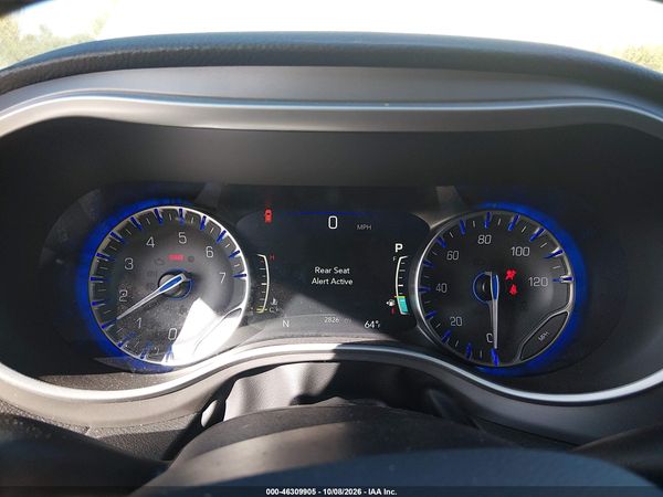 2027 CHRYSLER PACIFICA Limited — I7