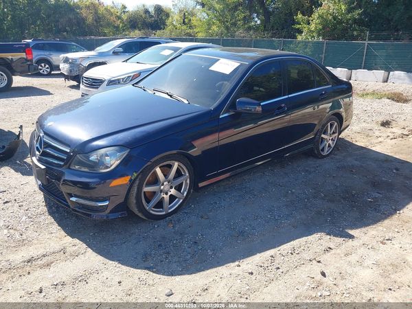 2014 MERCEDES-BENZ C 300 — I2