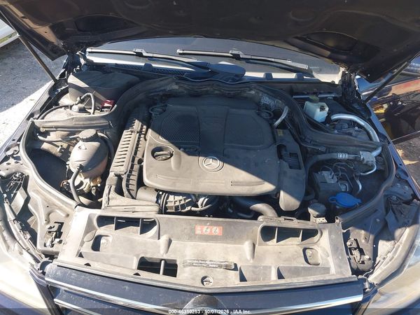 2014 MERCEDES-BENZ C 300 SPORT 4MATIC — I10