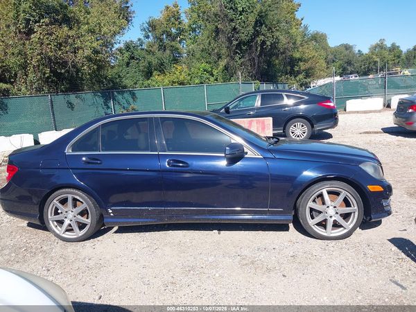 2014 MERCEDES-BENZ C 300 SPORT 4MATIC — I116