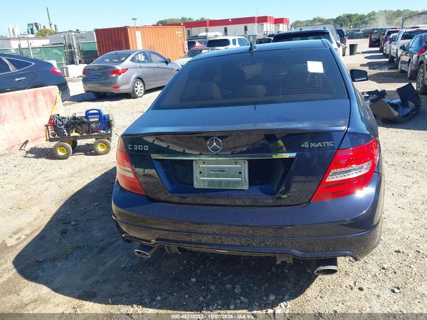 2014 MERCEDES-BENZ C 300 SPORT 4MATIC — I119