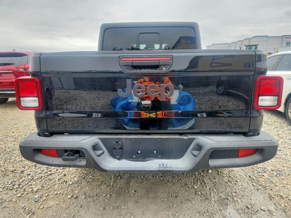 2024 JEEP GLADIATOR Sport