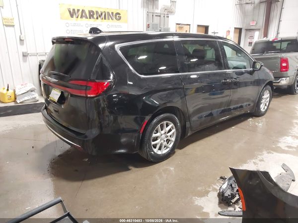 2025 CHRYSLER PACIFICA SELECT — I4