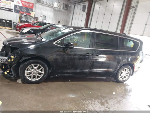 2025 CHRYSLER PACIFICA SELECT — I117