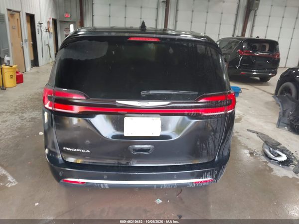 2025 CHRYSLER PACIFICA SELECT — I119