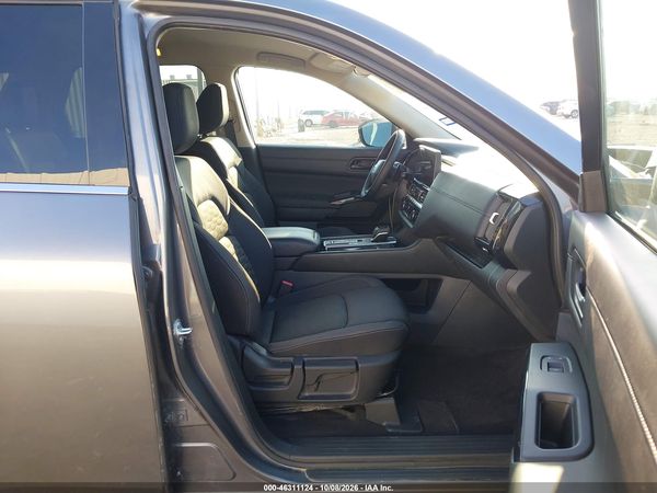 2026 NISSAN PATHFINDER SV — I5