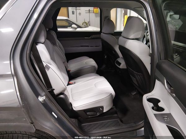 2025 HYUNDAI PALISADE SEL — I8