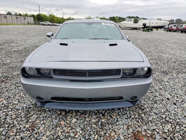 2014 DODGE CHALLENGER Base