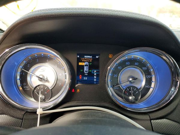 2014 CHRYSLER 300