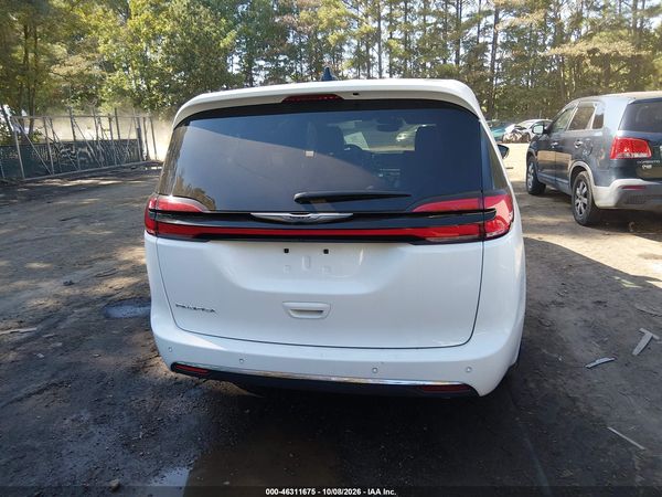 2025 CHRYSLER PACIFICA SELECT — I119