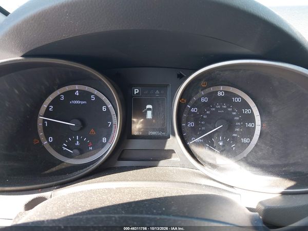 2017 HYUNDAI SANTA FE SE — I7