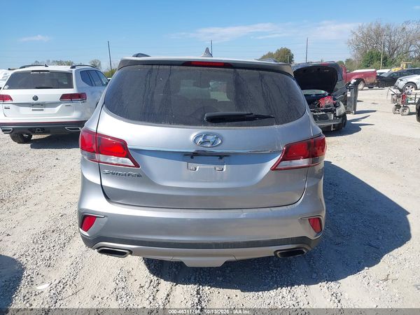 2017 HYUNDAI SANTA FE SE — I119