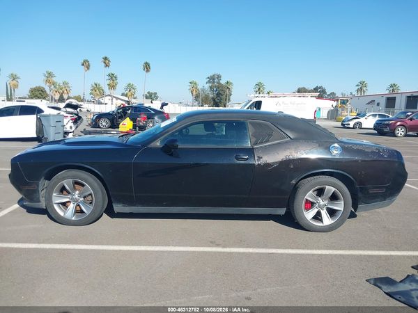 2016 DODGE CHALLENGER SXT — I117