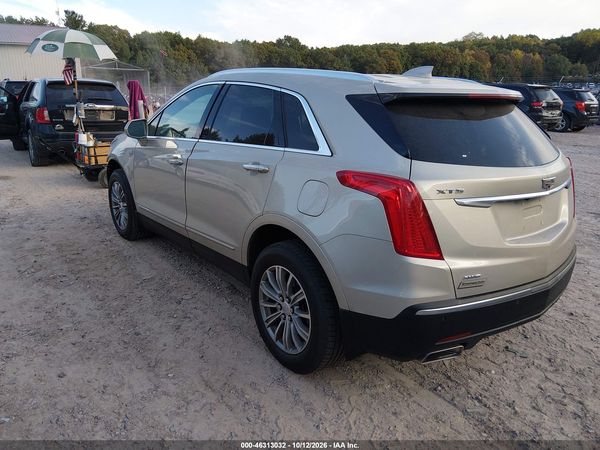 2017 CADILLAC XT5 LUXURY — I3