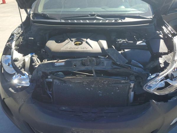 2012 HYUNDAI ELANTRA GLS(Middle grade)