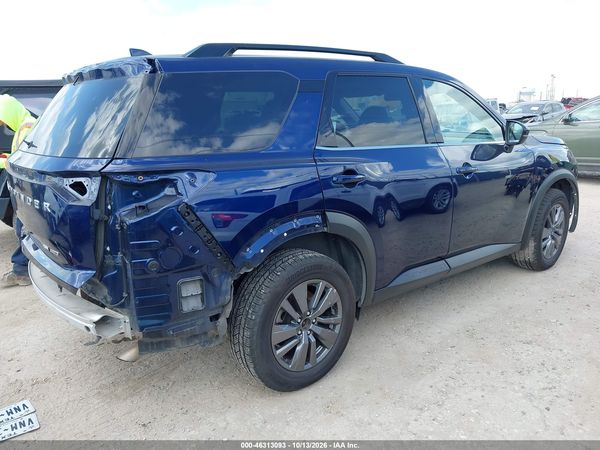 2024 NISSAN PATHFINDER SV 4WD — I4