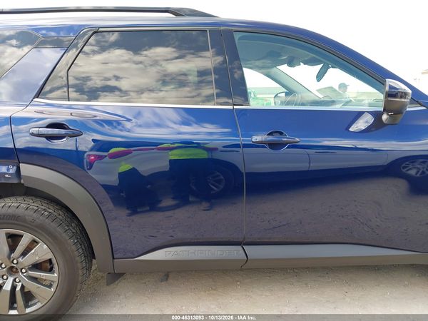 2024 NISSAN PATHFINDER SV 4WD — I116