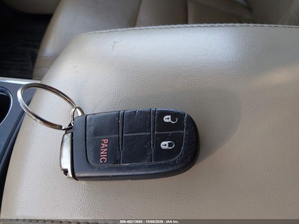 2014 DODGE DURANGO SXT — I11