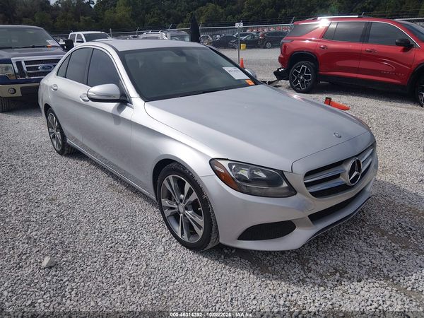 2015 MERCEDES-BENZ C 300 Base — I1