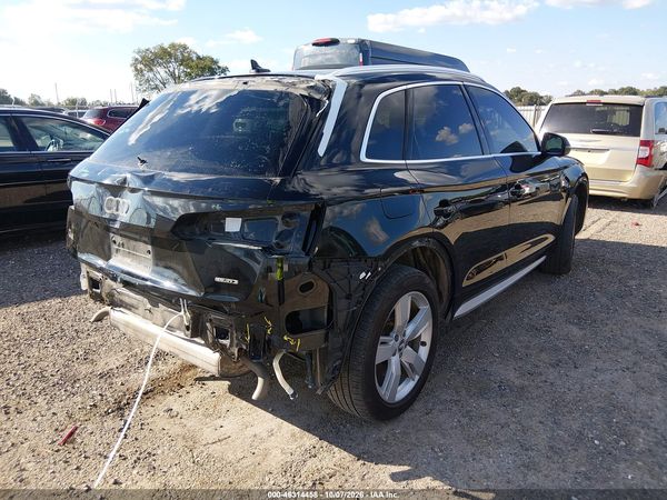 2019 AUDI Q5 45 PREMIUM — I155