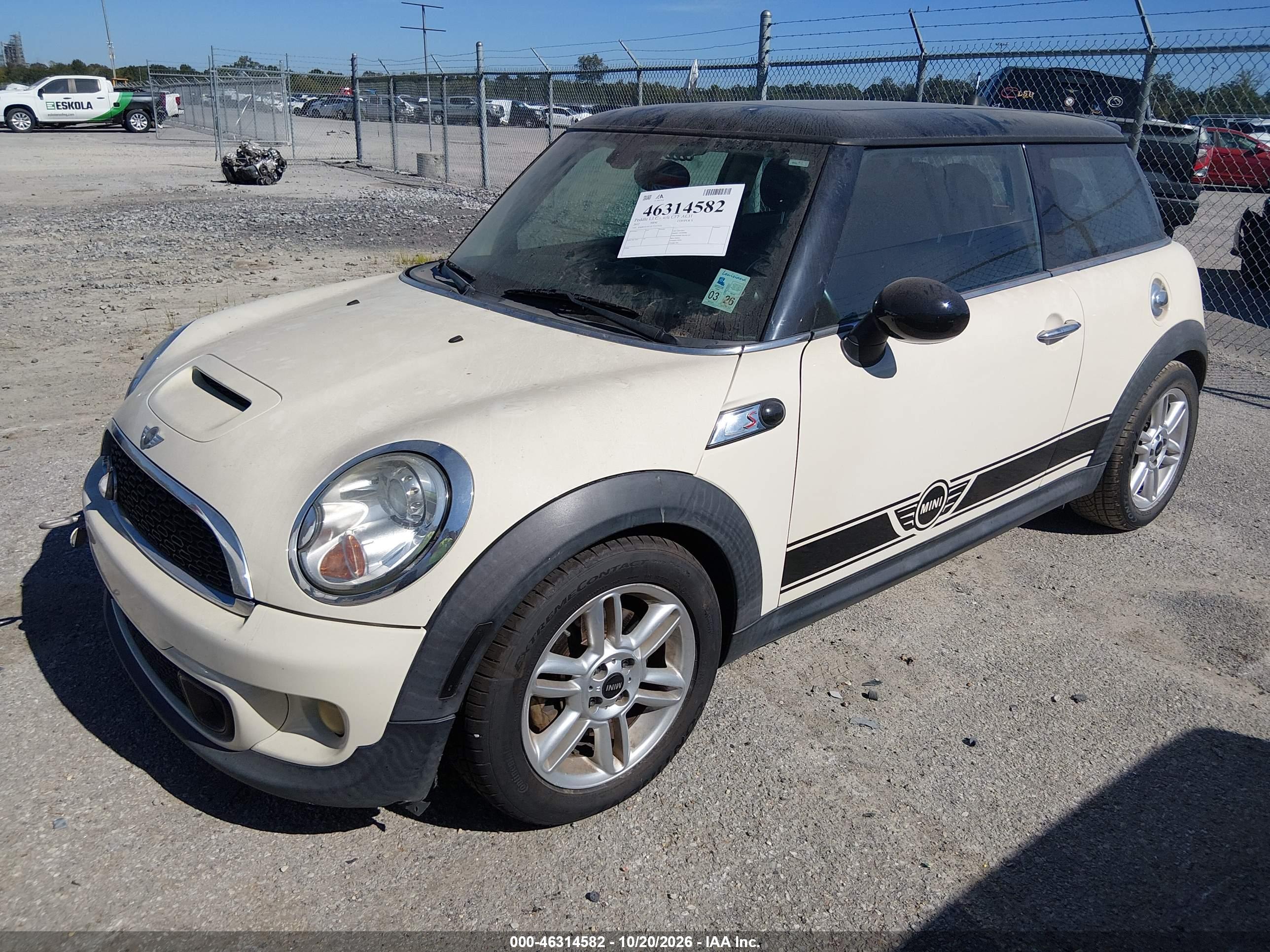 2012 MINI COOPER S — I2