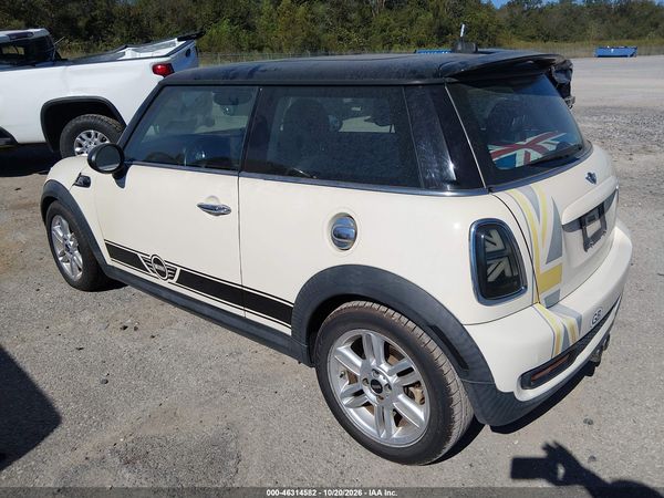 2012 MINI COOPER S — I3