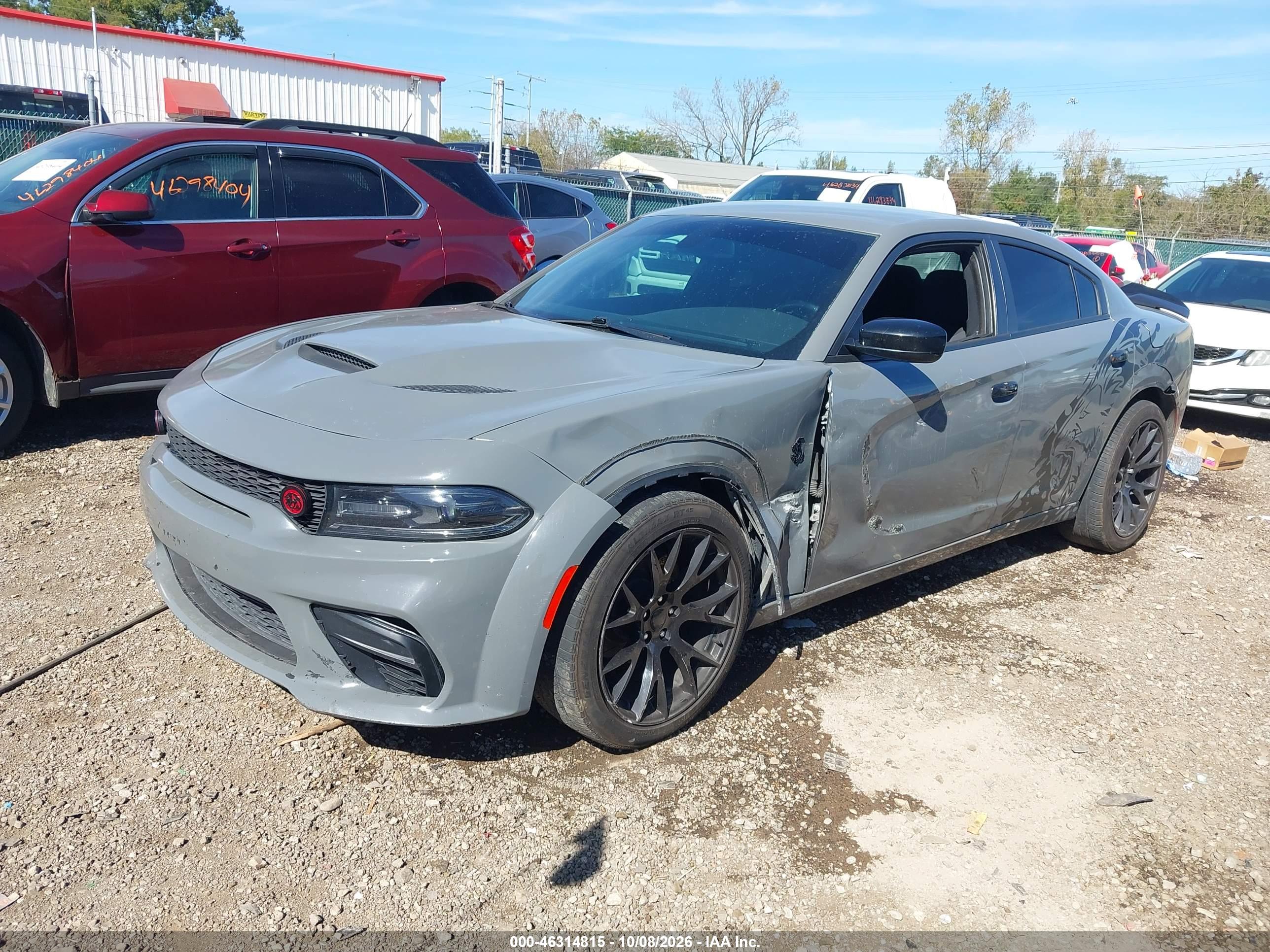 2017 DODGE CHARGER SE RWD — I2