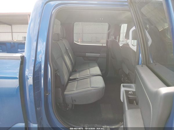 2025 FORD F-150 XLT — I8