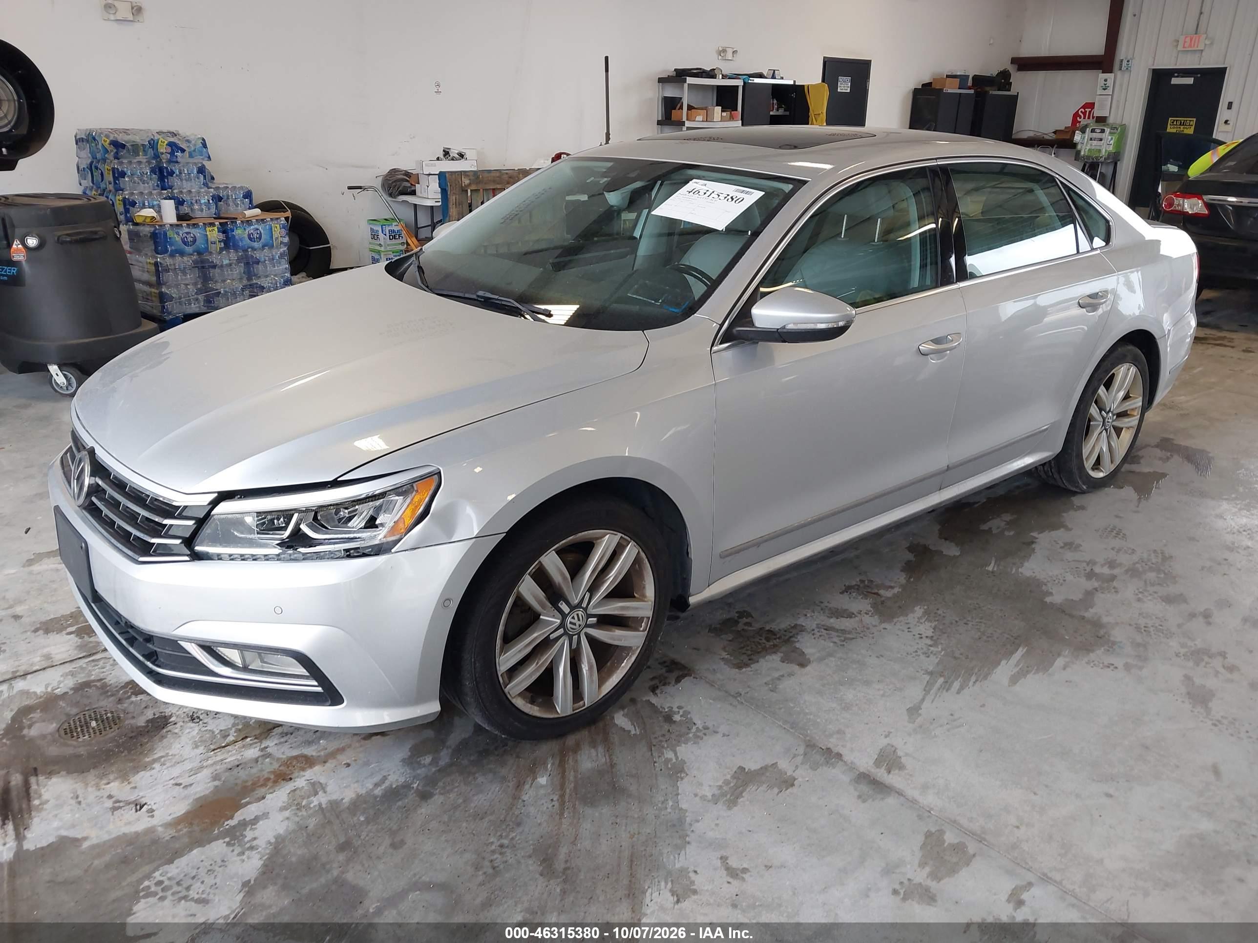 2017 VOLKSWAGEN PASSAT 1.8T SEL PREMIUM — I2