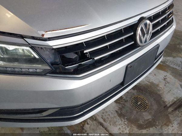 2017 VOLKSWAGEN PASSAT 1.8T SEL PREMIUM — I6