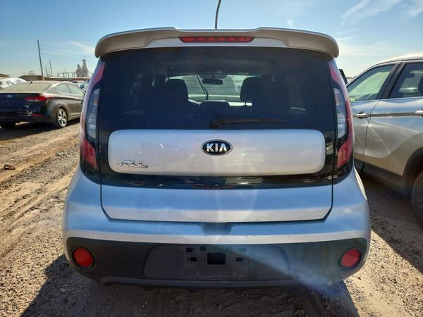 2019 KIA SOUL Base