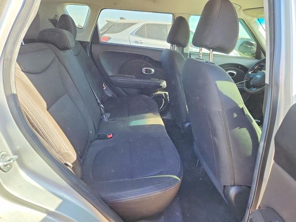 2019 KIA SOUL Base