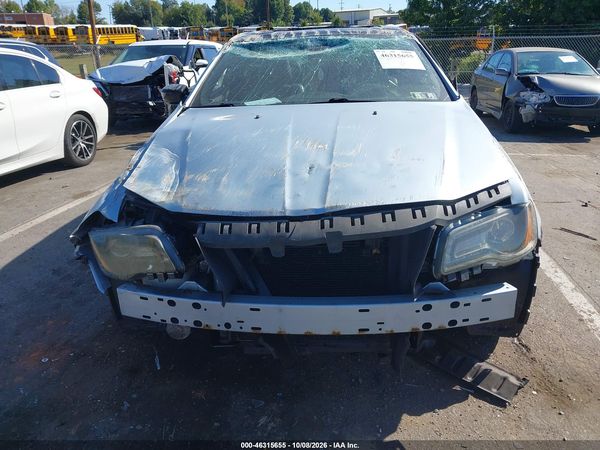 2013 CHRYSLER 300 300S V6 — I6