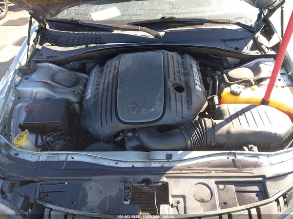 2013 CHRYSLER 300 300S V6 — I10