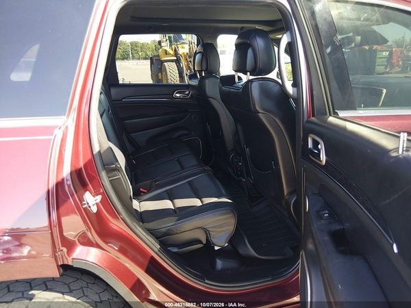 2016 JEEP GRAND CHEROKEE SUMMIT — I8