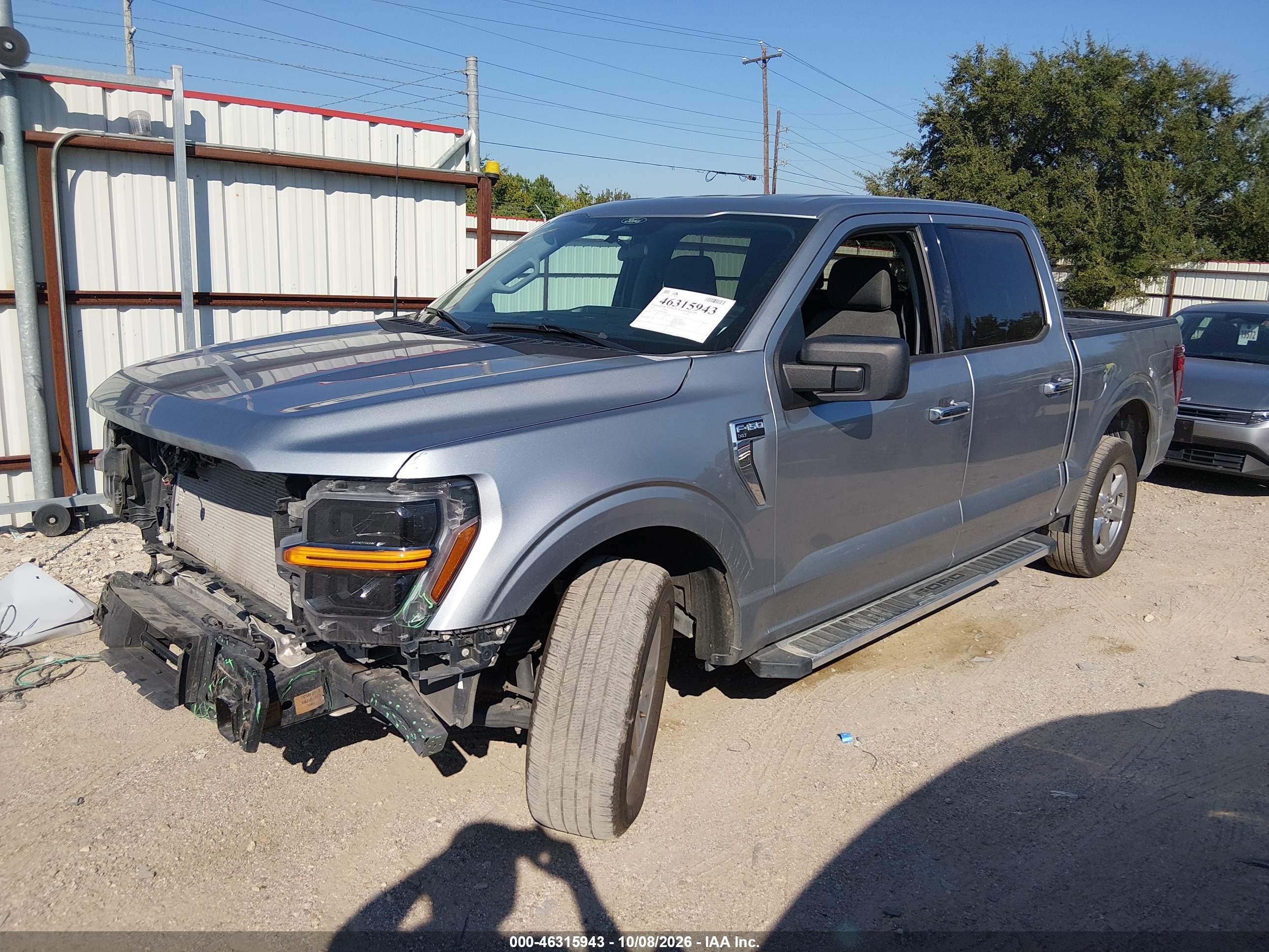 2025 FORD F-150 XLT — I2