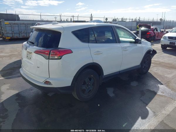2017 TOYOTA RAV4 LE — I4