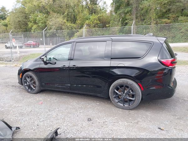 2026 CHRYSLER PACIFICA LIMITED — I117