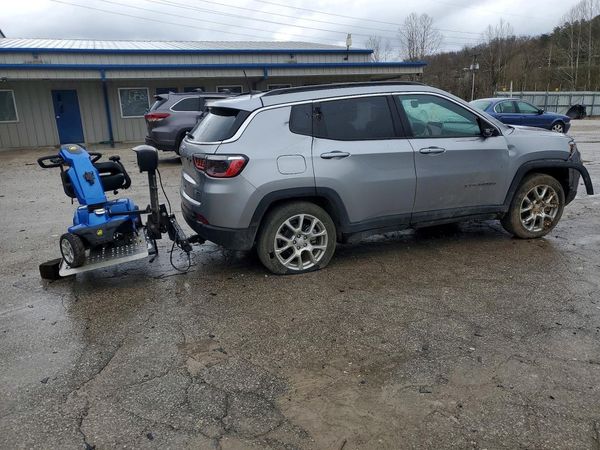 2024 JEEP COMPASS LATITUDE LUX 4X4