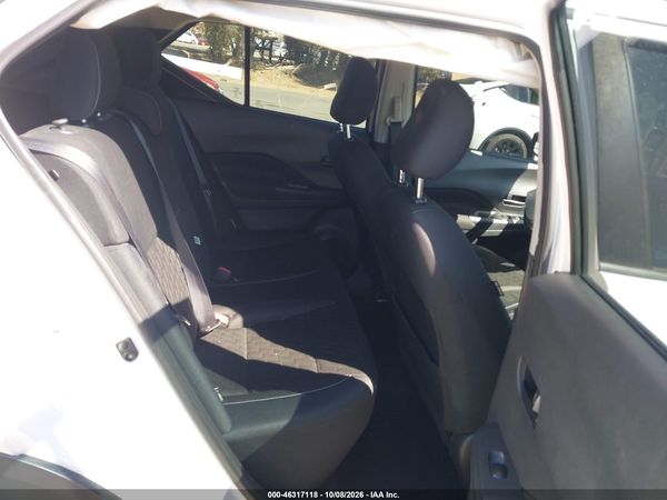 2021 NISSAN KICKS S XTRONIC CVT — I8