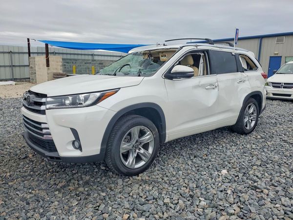 2018 TOYOTA HIGHLANDER